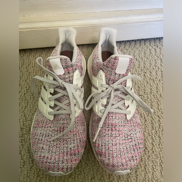 Adidas Pink Ultraboost - Picture 2 of 4